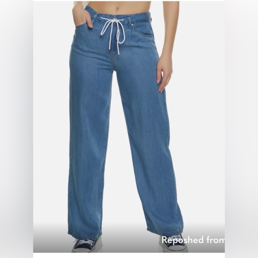 NWT Casual soft Wide-Leg Light Blue Denim Joggers